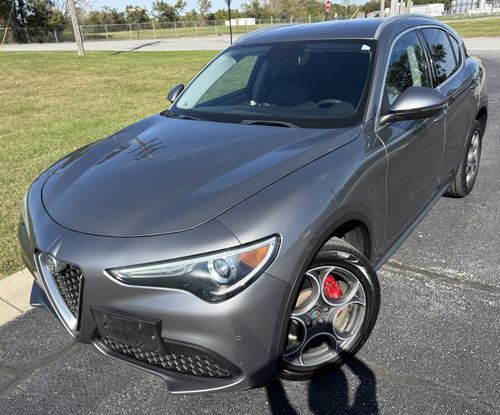 2018 Alfa Romeo Stelvio — photo 19
