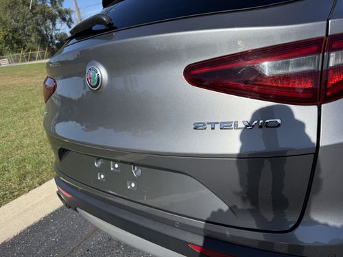 2018 Alfa Romeo Stelvio Ti — photo 35